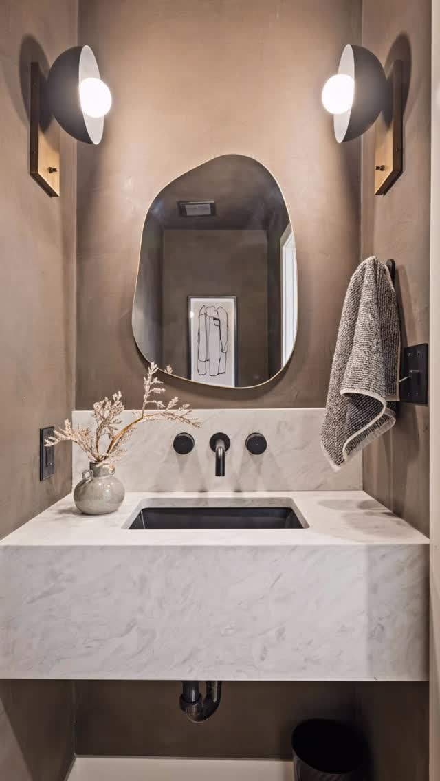 Powder Room in Plaster